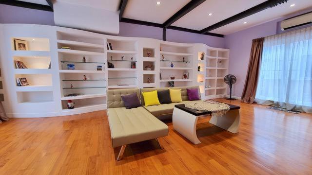 Attico Loft Con Terrazza-colosseo Appartamento Roma